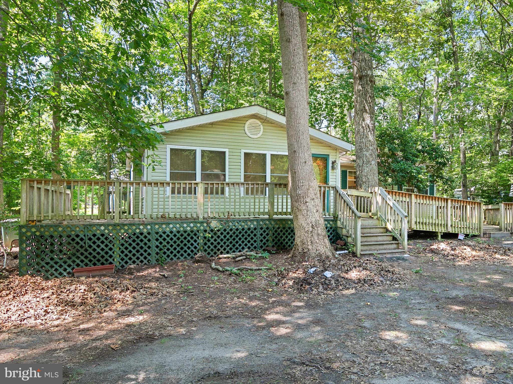 Lewes, DE 19958,22996 PINE RD