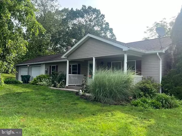 Pine Grove, PA 17963,1106 MOYERS STATION RD