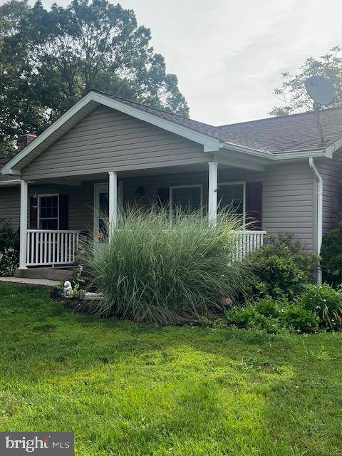 Pine Grove, PA 17963,1106 MOYERS STATION RD