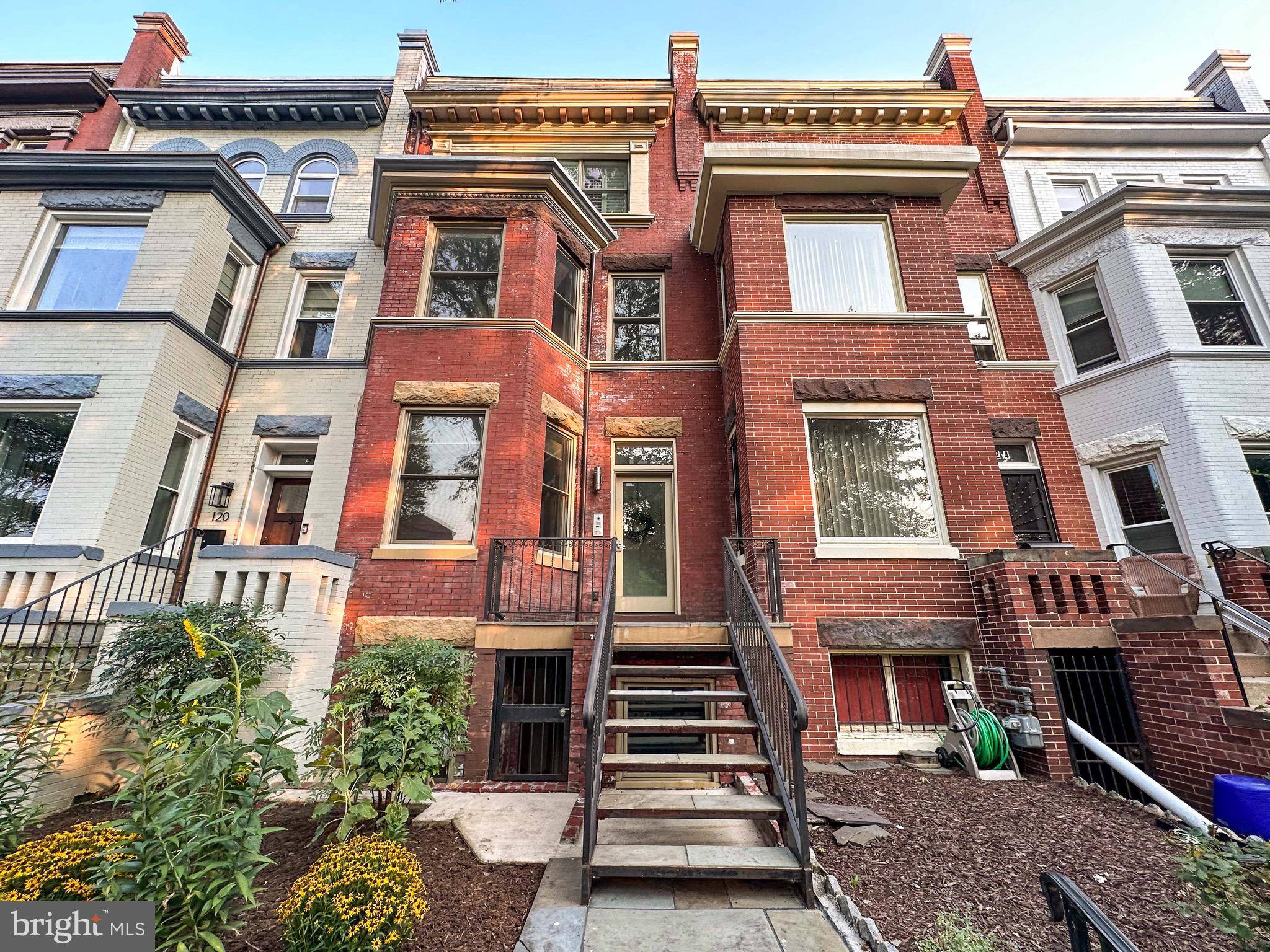 122 BRYANT ST NW #1, Washington, DC 20001