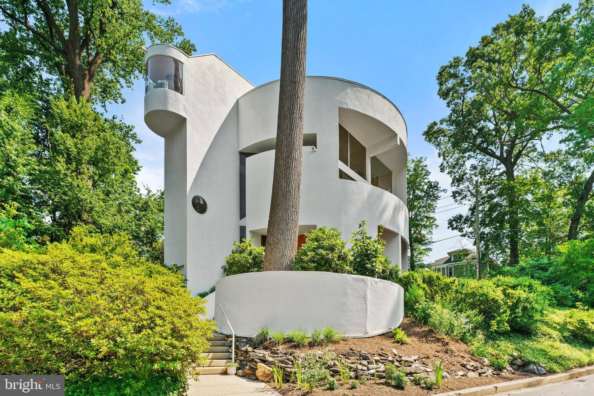 Washington, DC 20015,5500 BROAD BRANCH RD NW