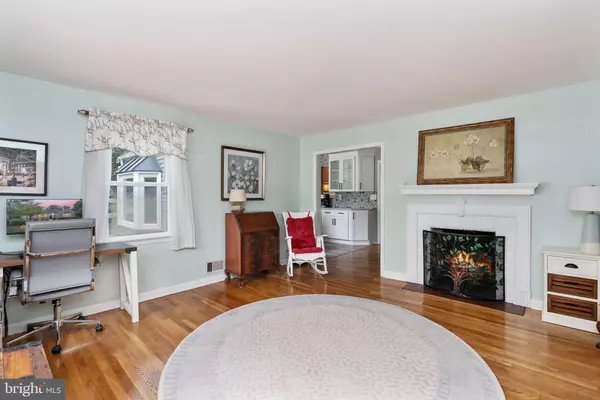 Alexandria, VA 22309,3801 WOODLEY DR