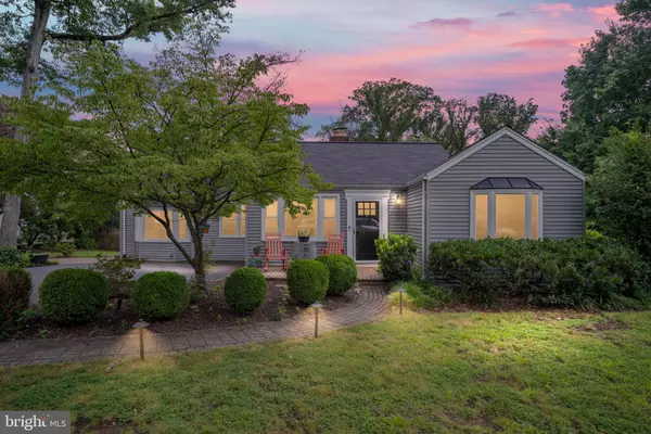 3801 WOODLEY DR, Alexandria, VA 22309