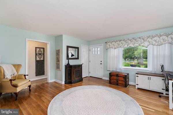 Alexandria, VA 22309,3801 WOODLEY DR