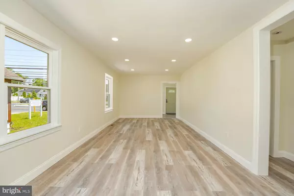 Northfield, NJ 08225,1013 NEW RD