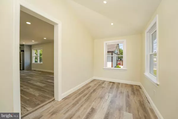 Northfield, NJ 08225,1013 NEW RD