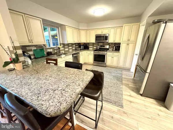 Voorhees, NJ 08043,18 GOSHAWK CT
