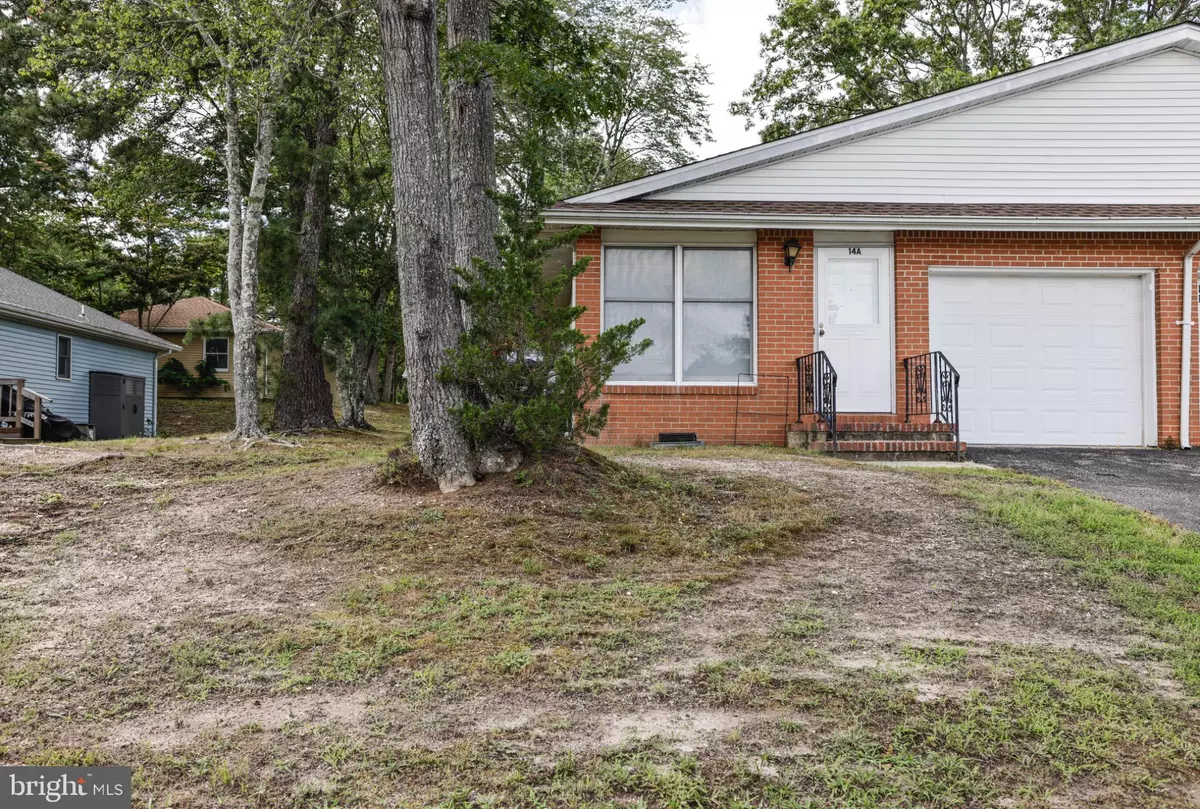 Manahawkin, NJ 08050,14-A MAGNOLIA RD