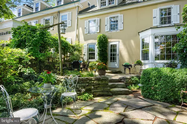 Doylestown, PA 18901,1 BARNES CT