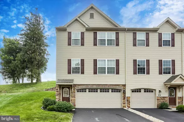 370 WEATHERSTONE DR #41, New Cumberland, PA 17070