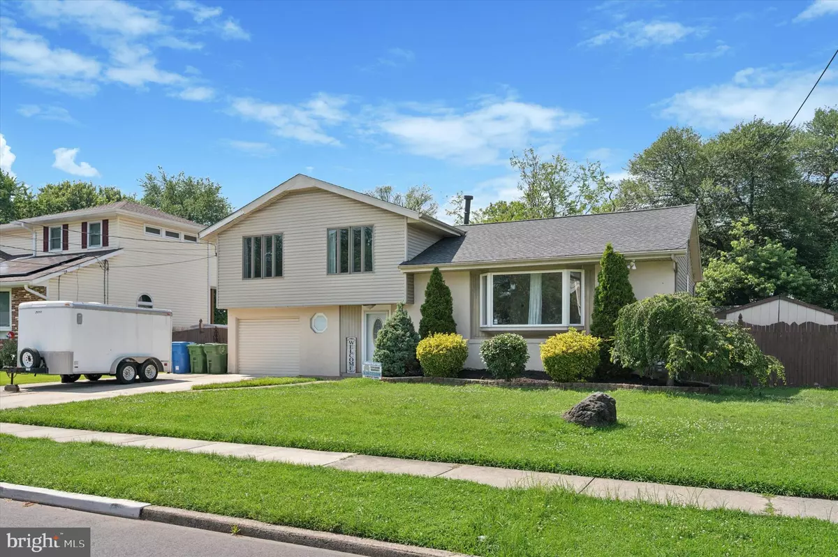 Cherry Hill, NJ 08034,802 EDGEMOOR RD