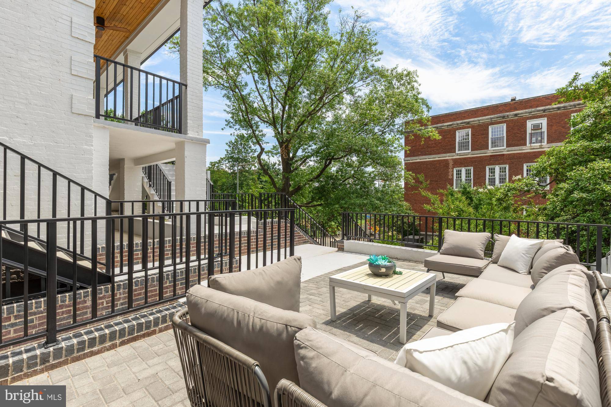 Washington, DC 20001,733 EUCLID ST NW #101