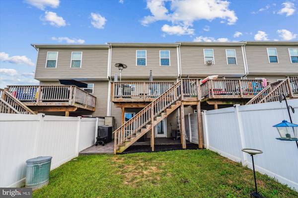 Martinsburg, WV 25403,92 CARNES WAY