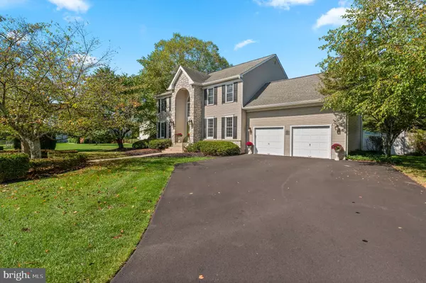 North Wales, PA 19454,272 MALLARD DR E