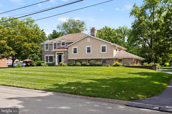 Media, PA 19063,26 CARRIAGE DR