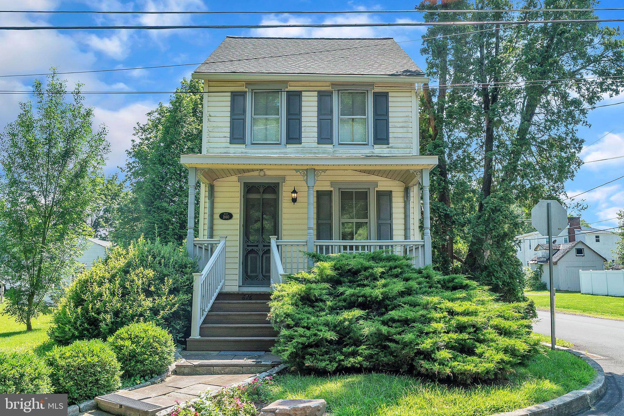 676 JONES AVE, Lansdale, PA 19446