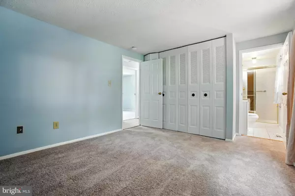 Gaithersburg, MD 20879,19524 LAGUNA DR