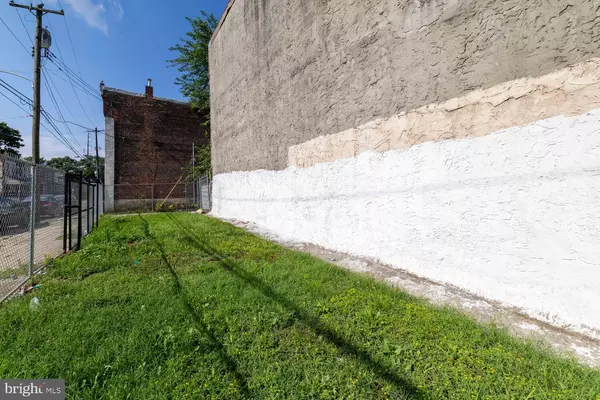 Philadelphia, PA 19140,2000 W WESTMORELAND ST