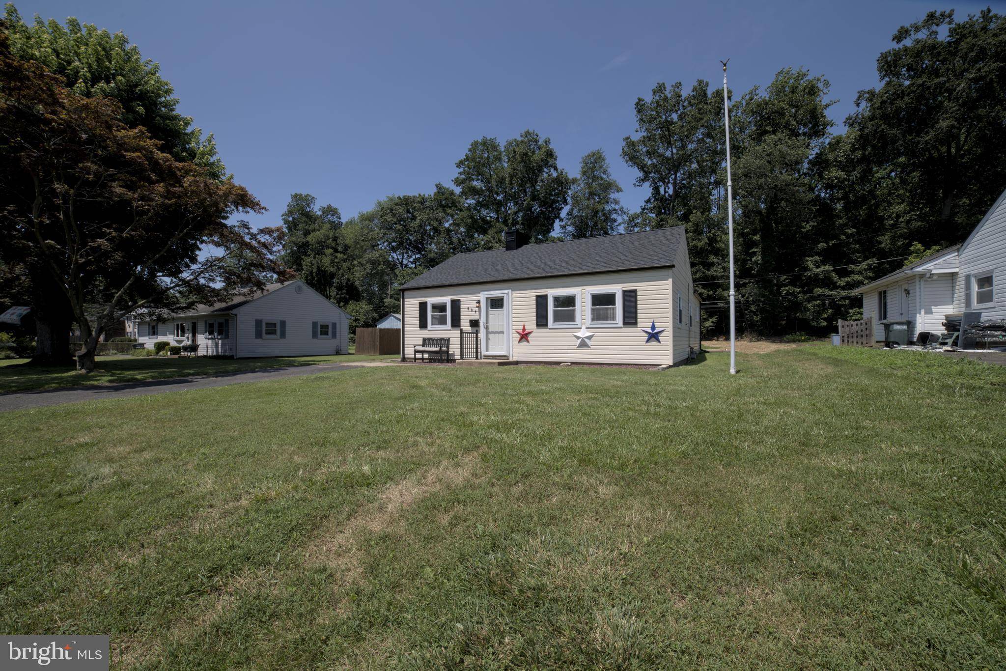 Southampton, PA 18966,898 WILLOPENN DR