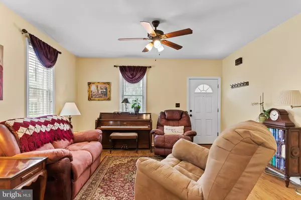 Carlisle, PA 17013,319 N COLLEGE ST