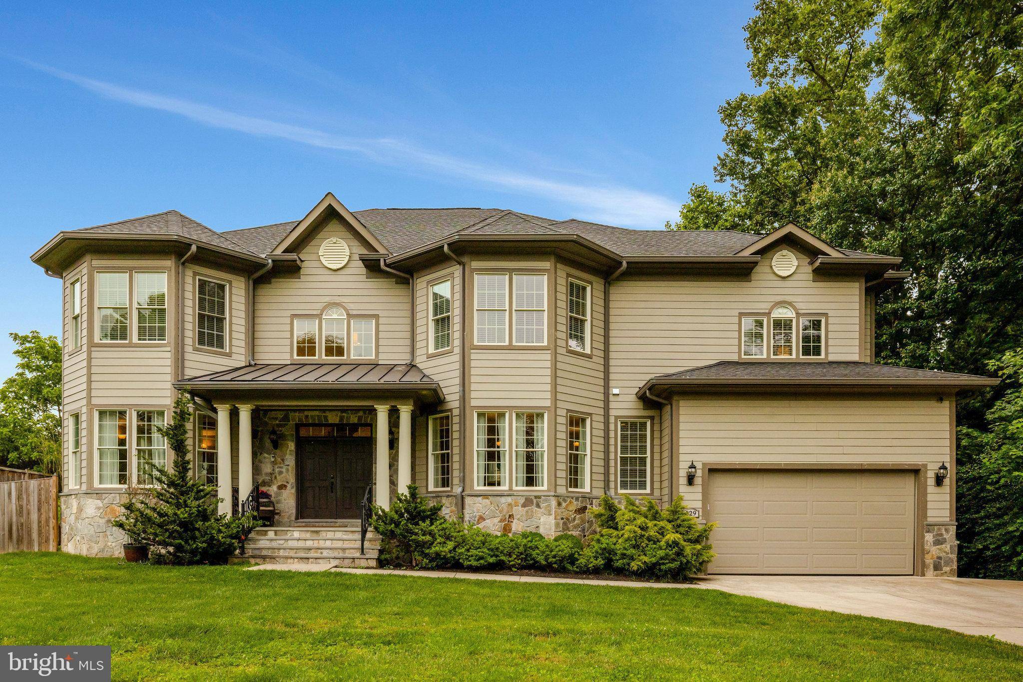 829 GOLDEN ARROW ST, Great Falls, VA 22066