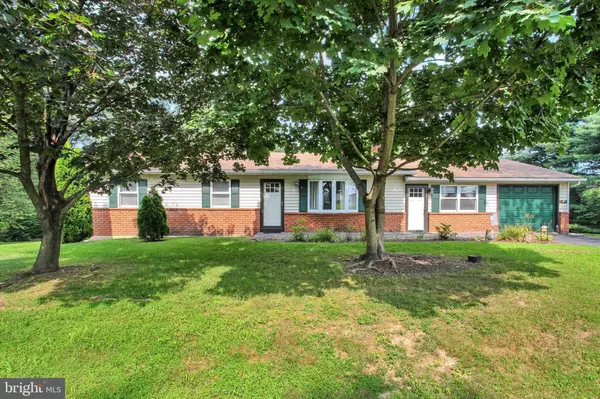 4 ANKAJAM DR, Duncannon, PA 17020