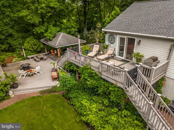 Honey Brook, PA 19344,327 HUNTERS RUN RD