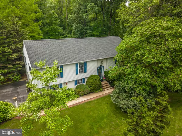 Honey Brook, PA 19344,327 HUNTERS RUN RD