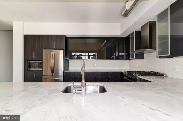 Philadelphia, PA 19107,1125 SANSOM ST #1B-407