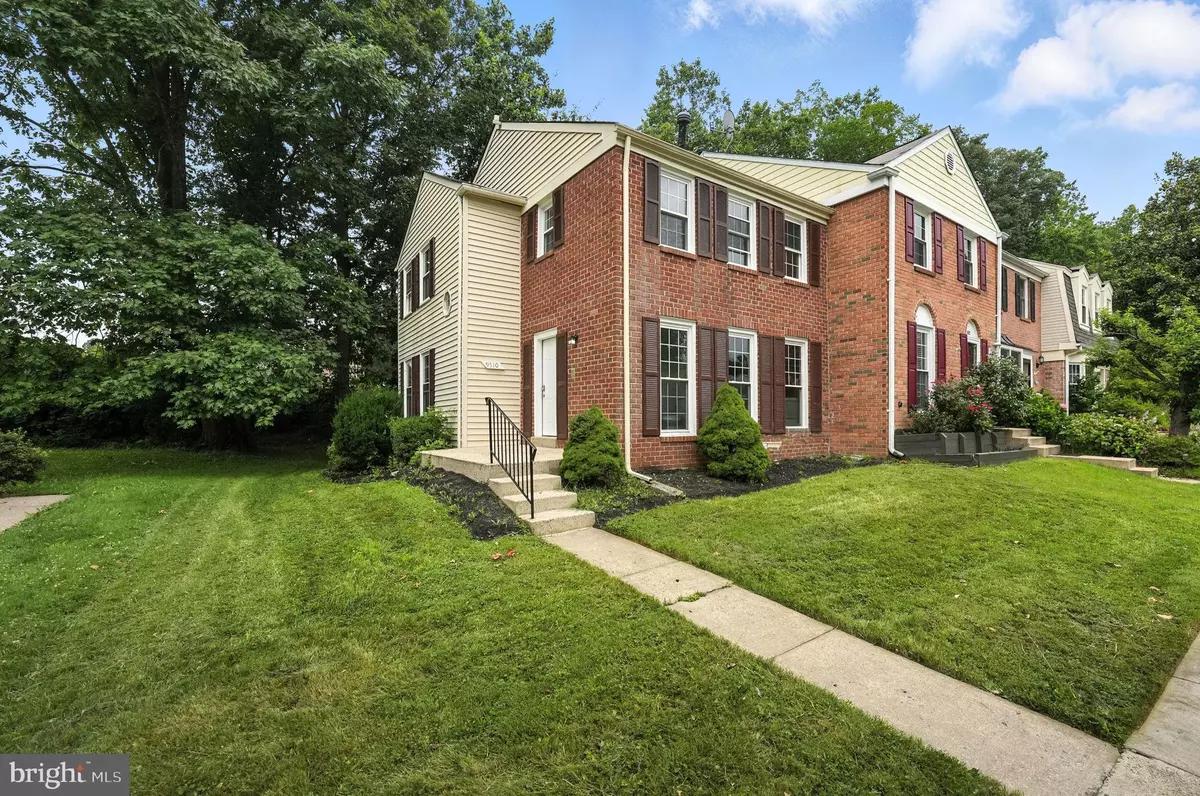 Burke, VA 22015,9510 CHERRY OAK CT