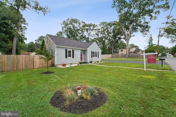 Pasadena, MD 21122,10 LUKE DR