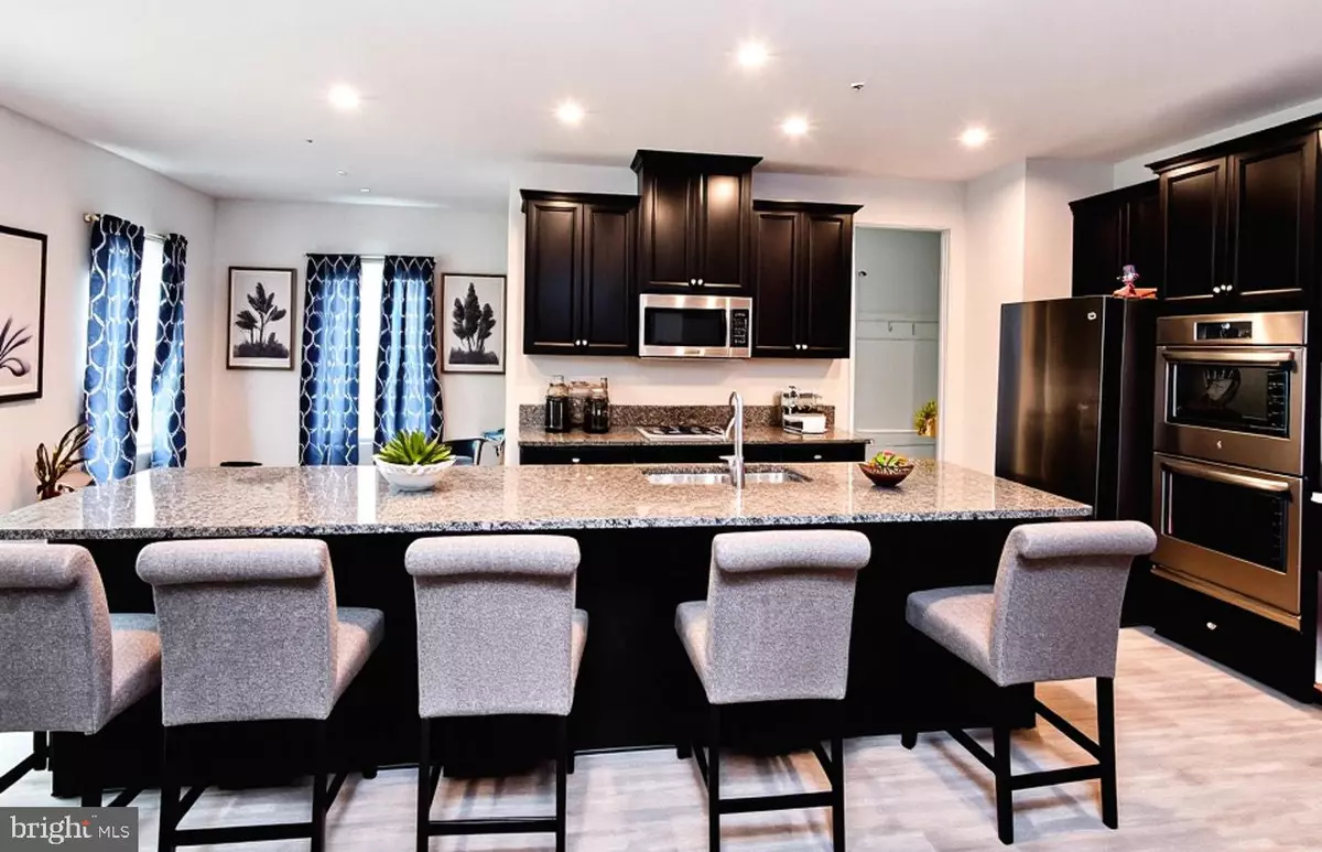 Waldorf, MD 20602,12257 REVOLUTION CT