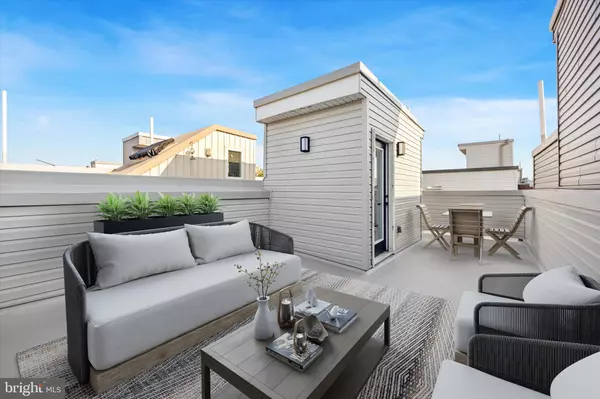 Philadelphia, PA 19148,719 MERCY ST