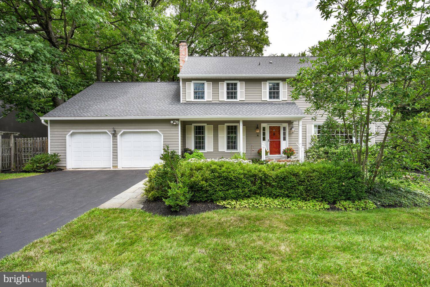 22 MONTEREY DR, Princeton Junction, NJ 08550