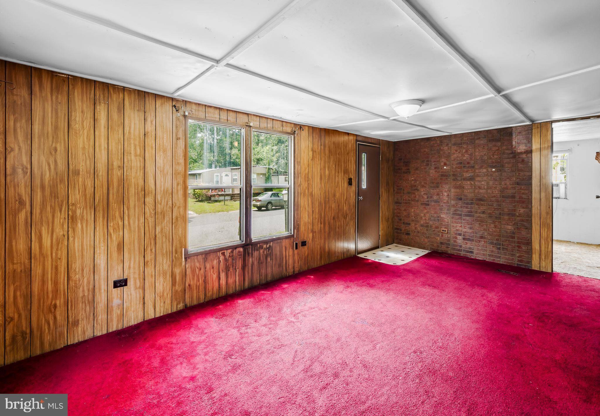 Pittsgrove, NJ 08318,25 ELMWOOD DR