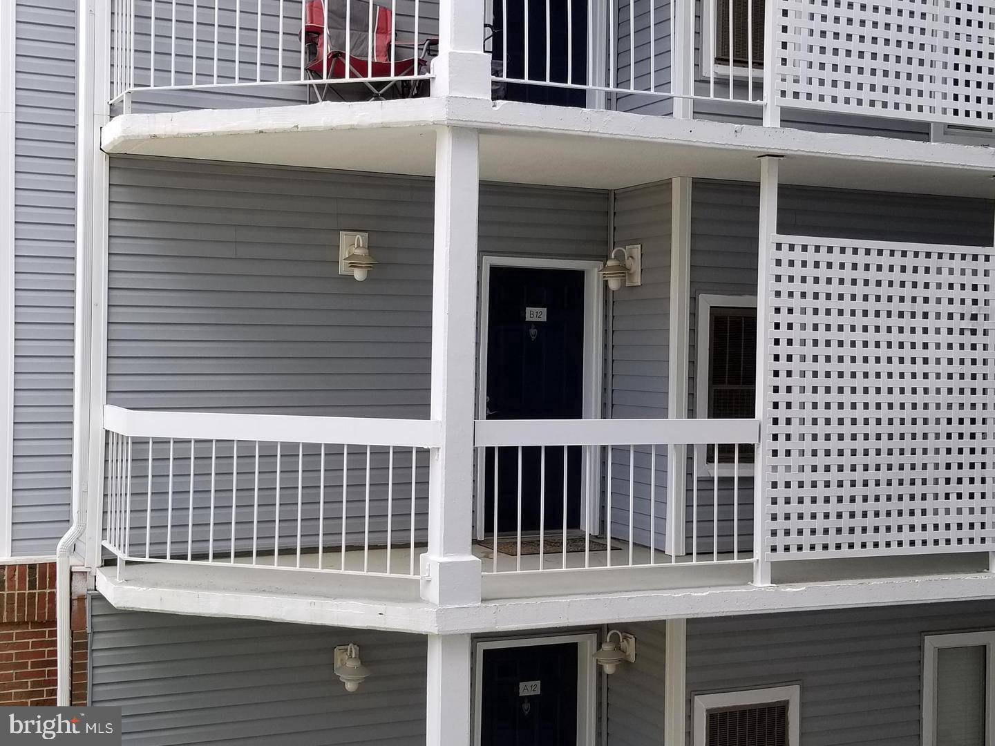Oakton, VA 22124,3178 SUMMIT SQUARE #3-B12