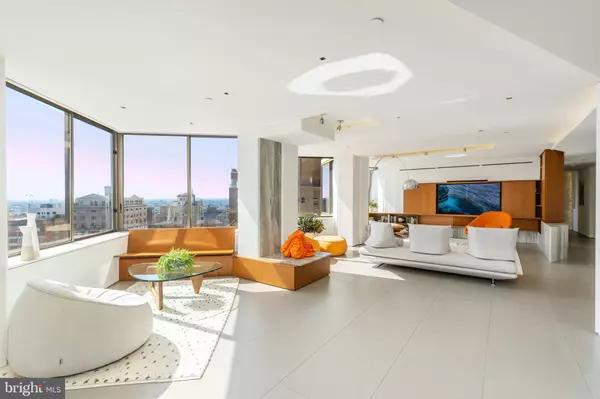 Philadelphia, PA 19103,202-10 W RITTENHOUSE SQ #2106