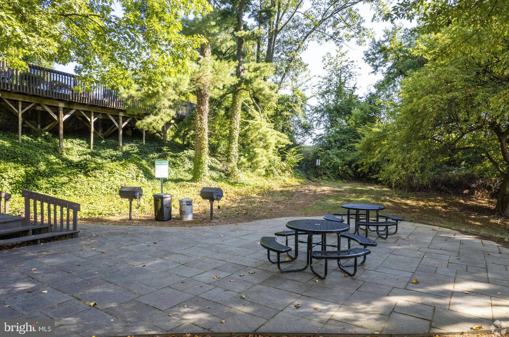 Radnor, PA 19087,284 IVEN AVE #1B-260-1C