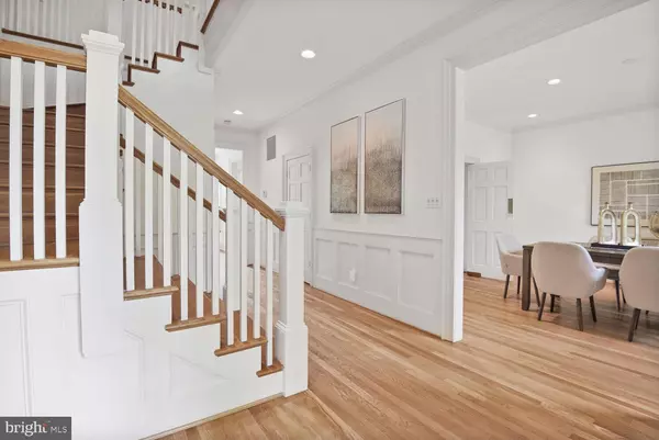 Washington, DC 20016,5222 LOUGHBORO RD NW