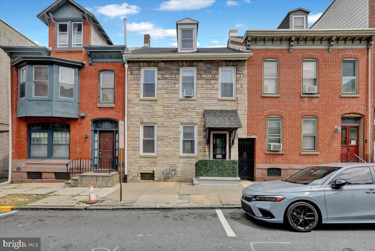 913 WASHINGTON ST, Reading, PA 19601