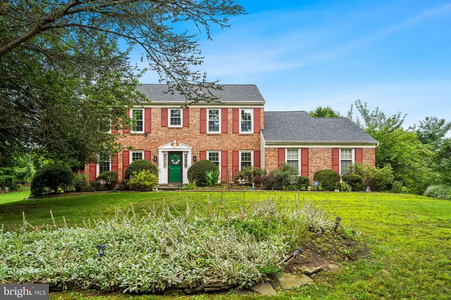 17 SPRINGHILL DR, Princeton Junction, NJ 08550