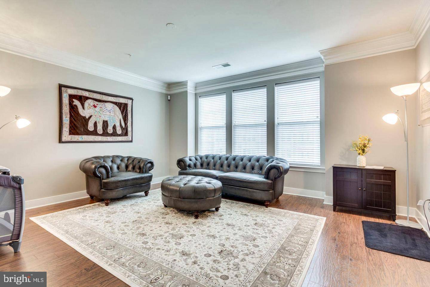 Chantilly, VA 20152,43985 VAIRA TER