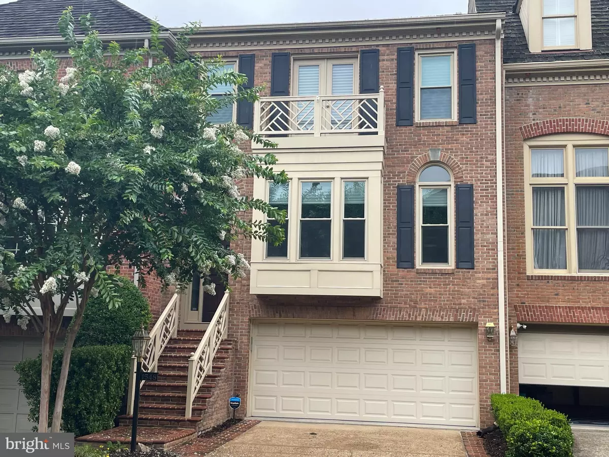 Mclean, VA 22101,1548 HAMPTON HILL CIR