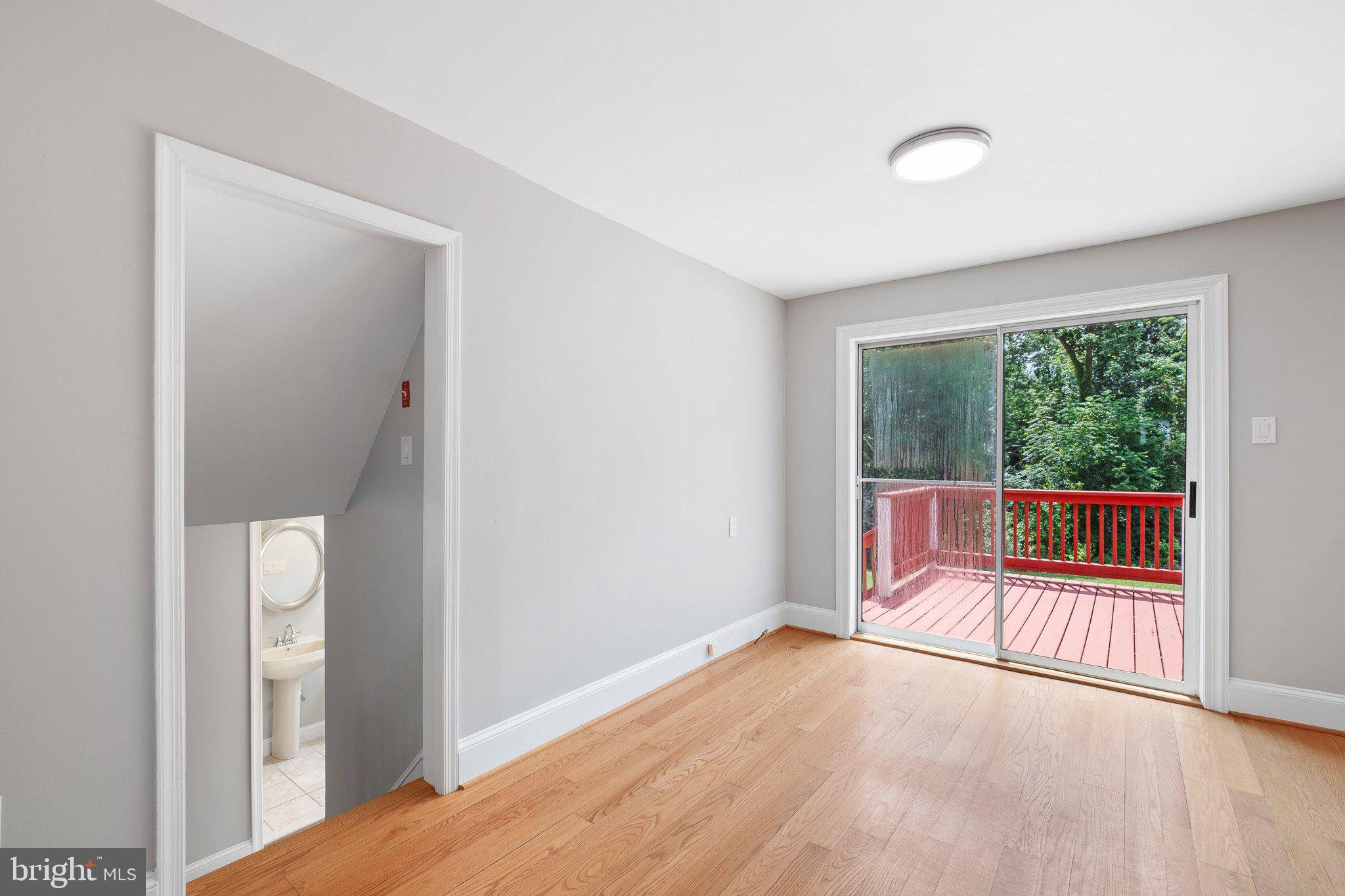 Claymont, DE 19703,912 PROVIDENCE AVE