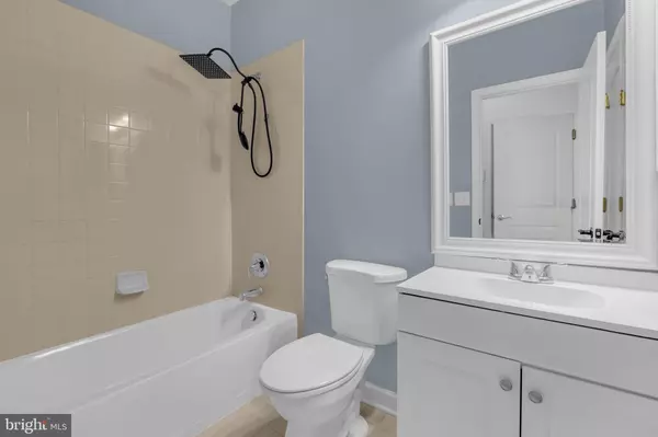 Landover, MD 20785,640 SPECTATOR AVE