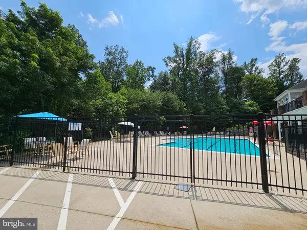 Landover, MD 20785,640 SPECTATOR AVE