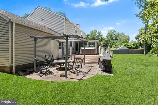 Burlington, NJ 08016,14 ROSS RD