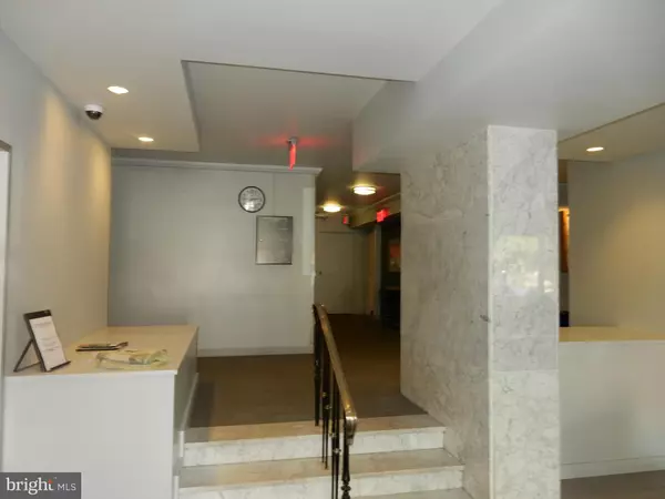 Washington, DC 20006,2030 F ST NW #906