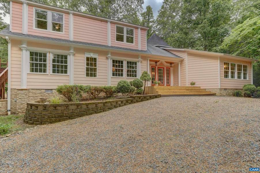 3044 CAMPBELL RD, Troy, VA 22974