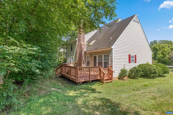 Charlottesville, VA 22911,2040 WHISPERING WOODS DR